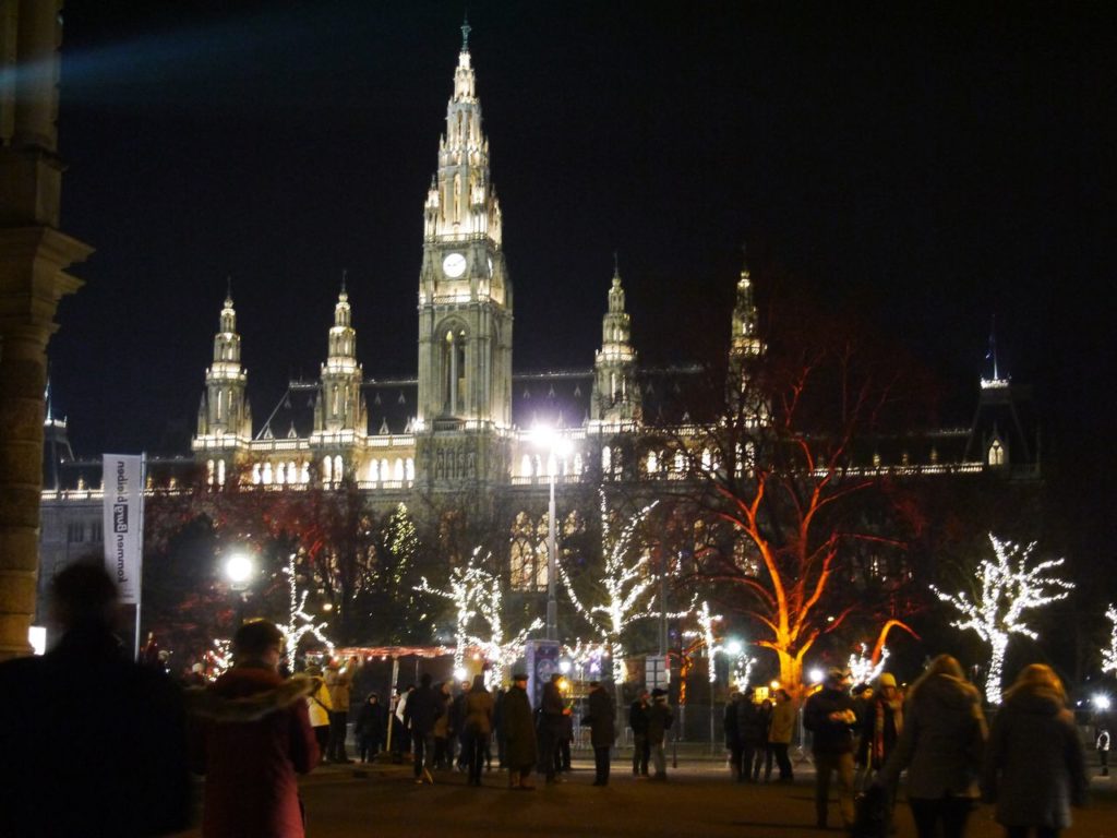 Rathausplatz Noel Vienne