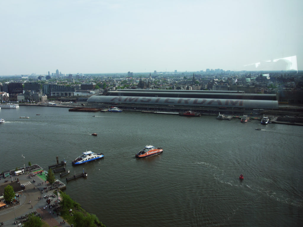 A'dam tower vue