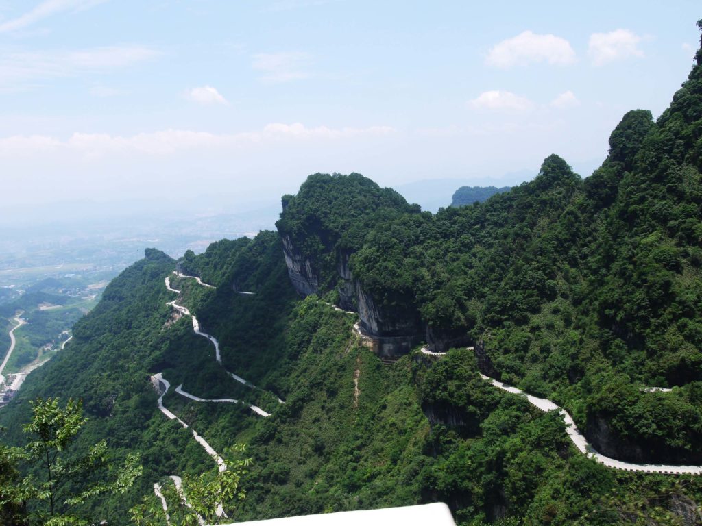 virage-route-tianmen-hunan