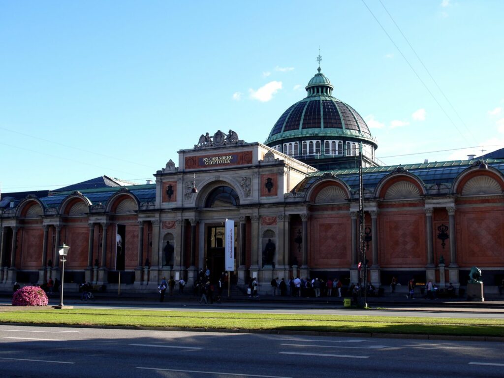 facade-ny-carlsberg-glyptotek-copenhague