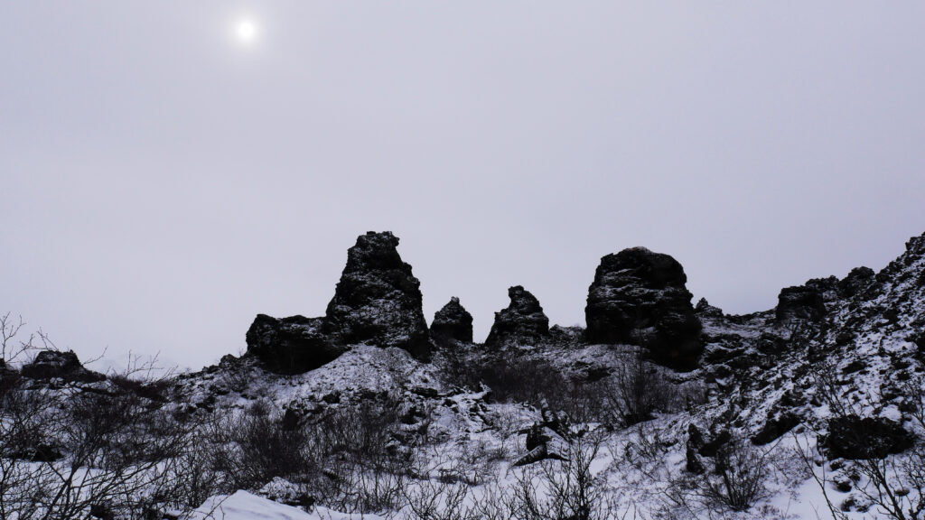 roches-dimmuborgir-myvatn