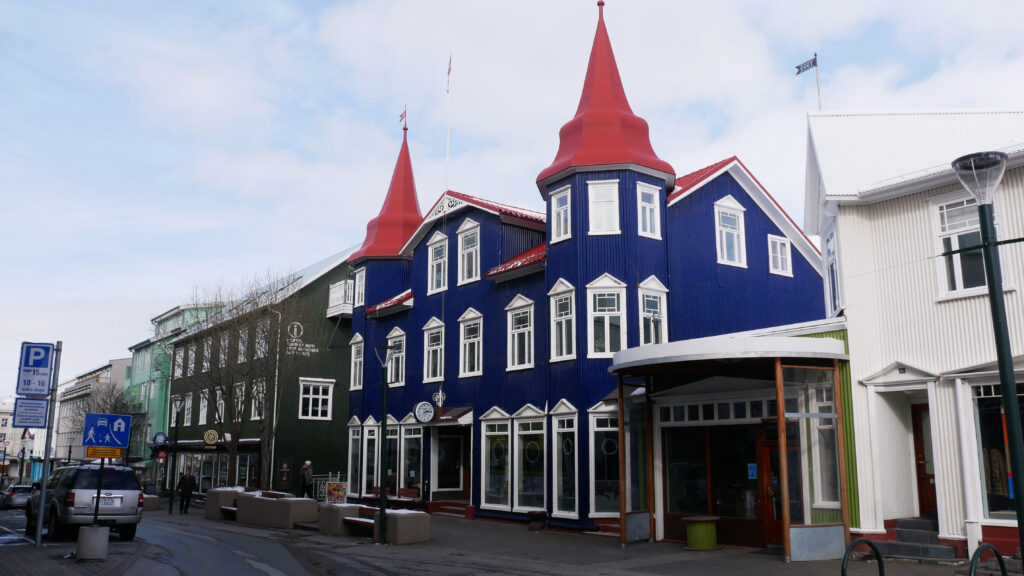 Blaa-Kannan-akureyri