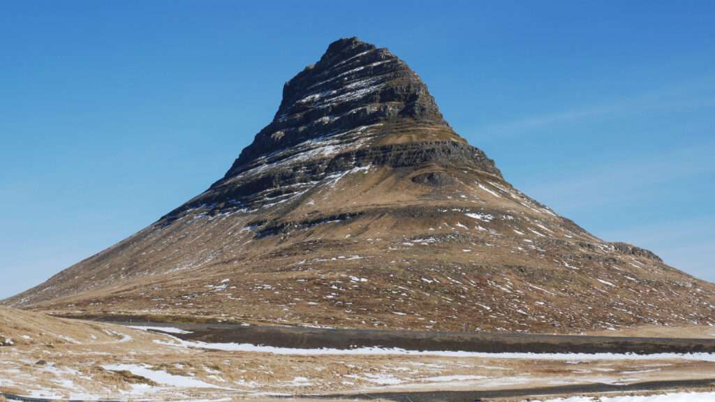 Kirkjufell-volcan