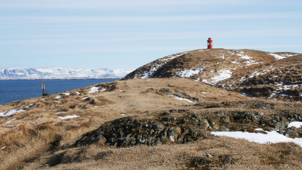 Sugandisey-phare-volcan