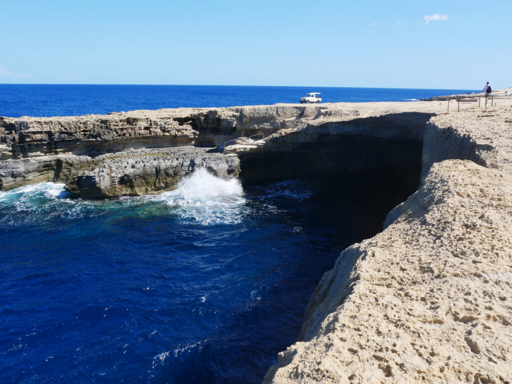 Ghar-ir-Rih-grotte-gozo