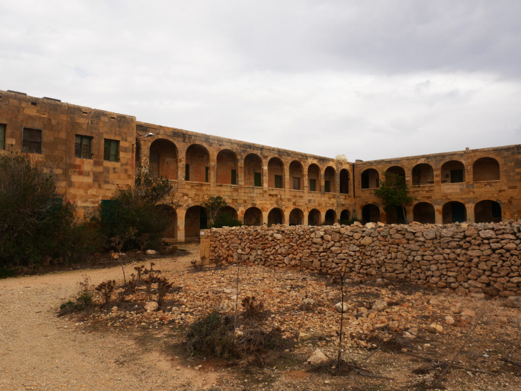 isolation-hospital-comino