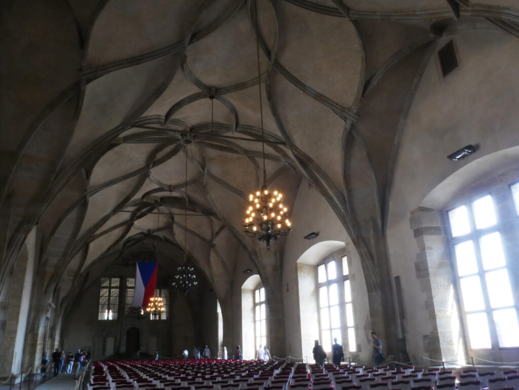 Ancien-Palais-Royal-salle-vladislav-prague