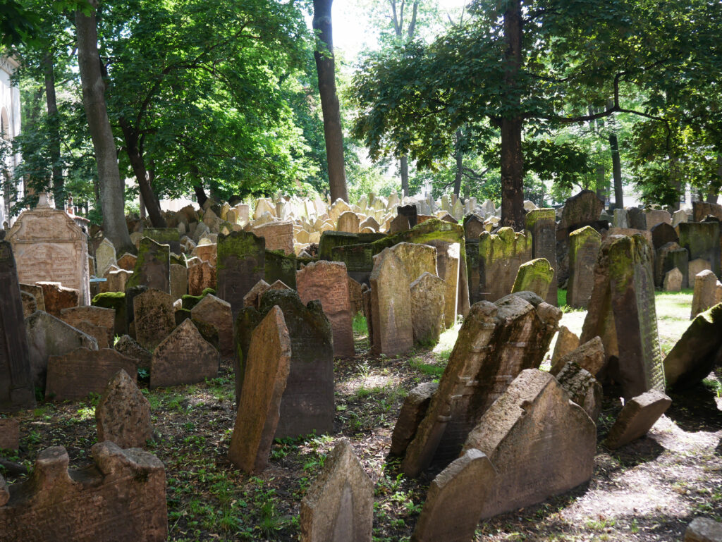 cimetiere-prague-quartier-juif