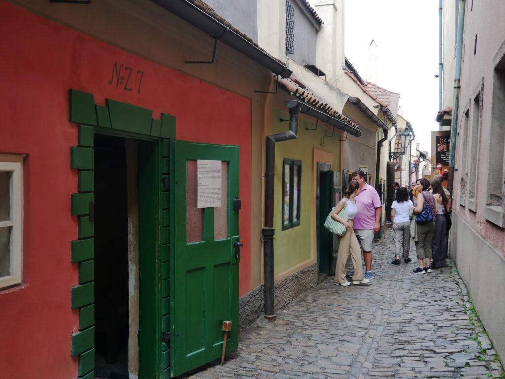 ruelle-d-or-prague