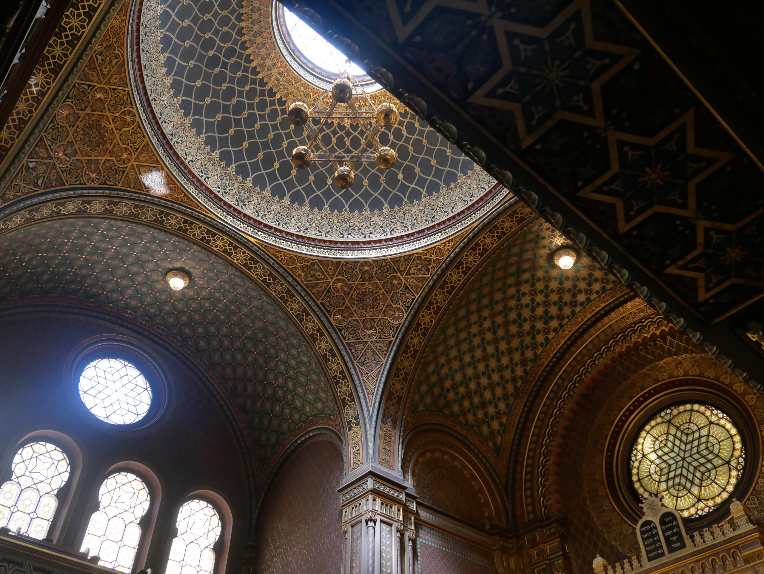 plafond-synagogue-espagnole