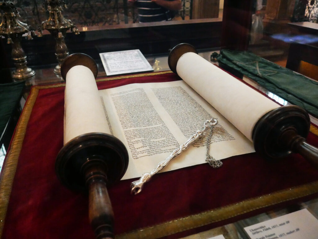 torah-prague